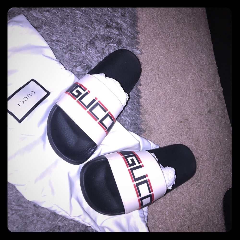 COPY - Gucci slides
